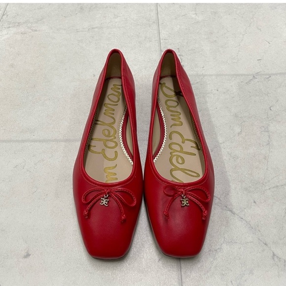 NIB Sam Edelman Jillie Flats in
Red Leather Red Square-Toe Flats - Picture 2 of 6